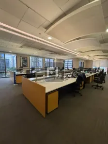 Sala Comercial para alugar, 1731m² no Itaim Bibi, São Paulo