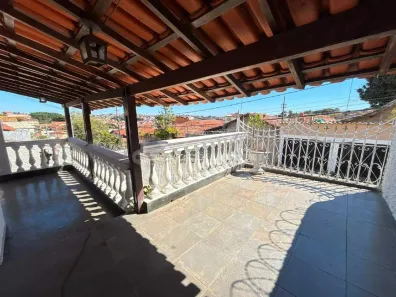 Casa com 4 Quartos para alugar, 203m² no Alípio de Melo, Belo Horizonte