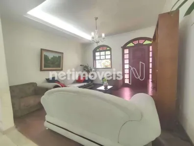 Casa com 3 Quartos à venda, 267m² no Califórnia, Belo Horizonte