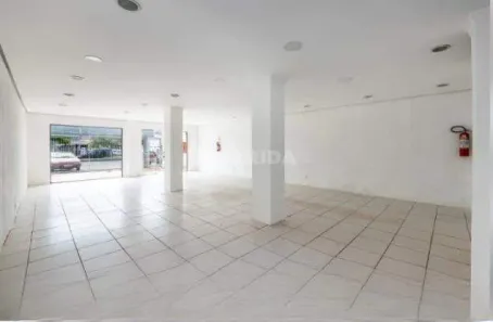 Ponto Comercial para alugar, 350m² no Cavalhada, Porto Alegre