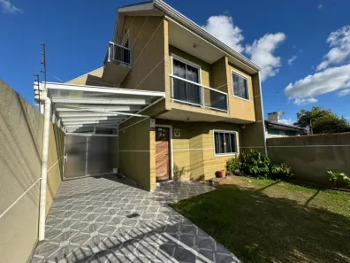 Sobrado com 3 Quartos para alugar, 121m² no Fazendinha, Curitiba