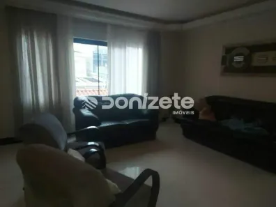 Casa com 3 Quartos para alugar, 202m² no Vila Alzira, Santo André