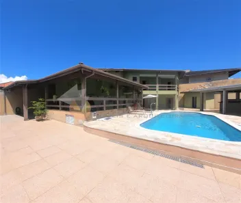 Sobrado com 6 Quartos à venda, 574m² no Jardim Britânia, Caraguatatuba