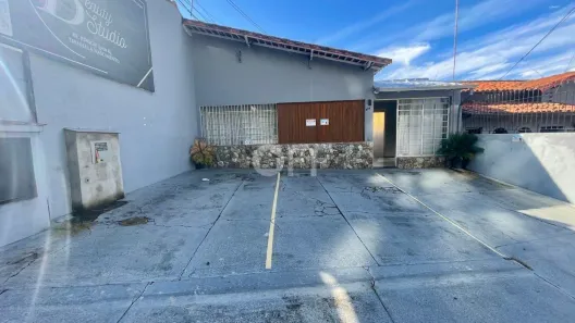 Casa com 1 Quarto à venda, 168m² no Taquaral, Campinas