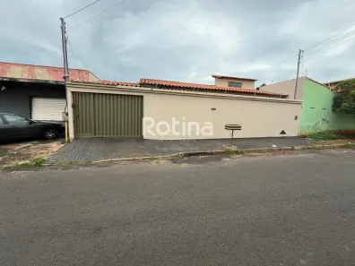 Casa com 3 Quartos para alugar, 123m² no Granada, Uberlândia