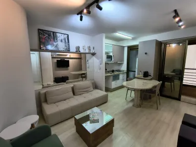 Apartamento com 1 Quarto para alugar, 42m² no Centro, Florianópolis