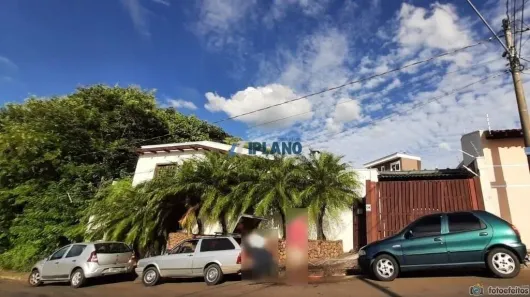 Casa com 3 Quartos à venda, 200m² no Jardim Brasil, São Carlos