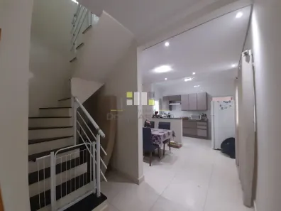Sobrado com 3 Quartos à venda, 160m² no Vila Santana, Sumaré