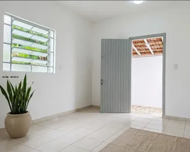 Casa com 1 Quarto para alugar, 40m² no Vila Pedra Branca, São Paulo