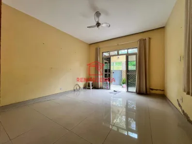 Casa com 2 Quartos para alugar, 150m² no Taquara, Rio de Janeiro