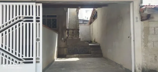 Sobrado com 2 Quartos para alugar, 150m² no Residencial Jatobá, São José dos Campos