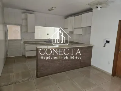 Casa com 3 Quartos à venda, 180m² no Brasil, Uberlândia