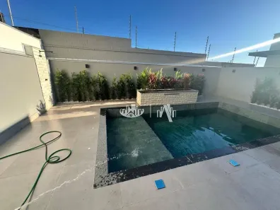 Casa de Condomínio com 3 Quartos à venda, 180m² no Conjunto Habitacional Alexandre Urbanas, Londrina