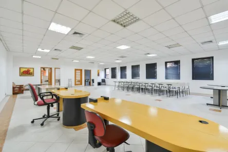 Ponto Comercial para alugar, 220m² no Pinheiros, São Paulo