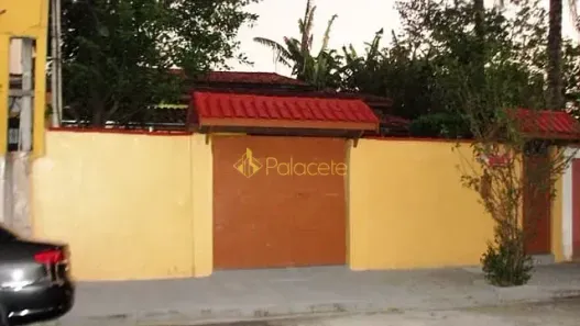 Casa com 3 Quartos à venda, 185m² no Jardim Santa Cecília, Pindamonhangaba