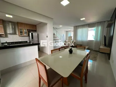 Casa com 3 Quartos para alugar, 110m² no Ibituruna, Montes Claros