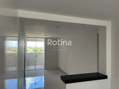 Apartamento com 3 Quartos à venda, 77m² no Segismundo Pereira, Uberlândia