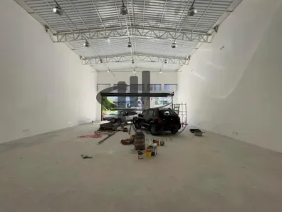 Ponto Comercial para alugar, 210m² no Cerâmica, São Caetano do Sul