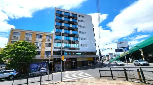 Sala Comercial à venda, 22m² no Passo da Areia, Porto Alegre
