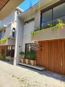 Casa de Condomínio com 4 Quartos à venda, 260m² no Bairro de Juquehy, São Sebastião