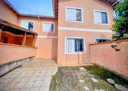 Casa com 2 Quartos à venda, 70m² no Jardim Petrópolis, Cotia