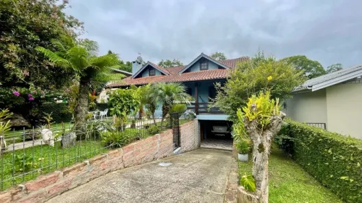 Casa com 4 Quartos à venda, 214m² no Pórtico, Gramado