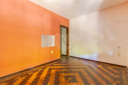 Casa com 3 Quartos à venda, 150m² no Jardim São Pedro, Porto Alegre