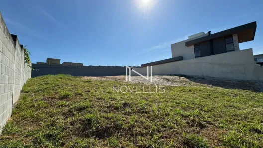 Lote/Terreno à venda, 729m² no Condomínio Reserva do Paratehy, São José dos Campos