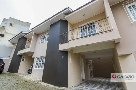 Sobrado com 3 Quartos para alugar, 106m² no São Lourenço, Curitiba