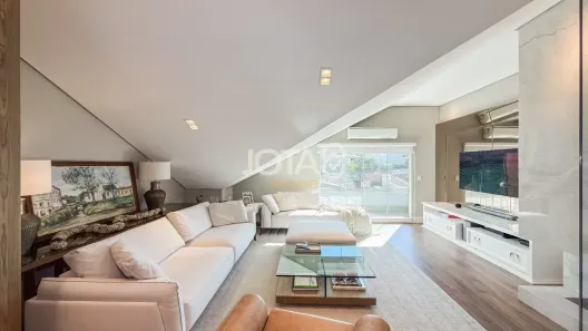 Sobrado com 3 Quartos à venda, 177m² no Bom Retiro, Curitiba