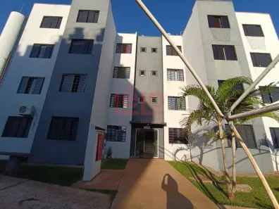 Apartamento com 2 Quartos à venda, 43m² no Jardim Guairacá, Maringá