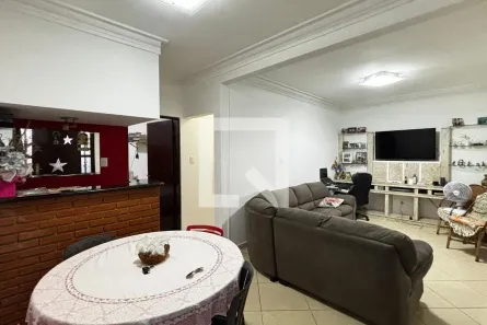 Casa com 4 Quartos à venda, 223m² no Jardim Utinga, Santo André