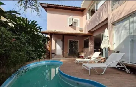 Casa com 4 Quartos à venda, 345m² no João Paulo, Florianópolis