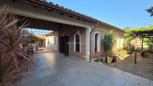 Sala Comercial com 3 Quartos à venda, 180m² no Santo Antônio, Jundiaí