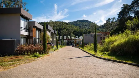 Lote/Terreno à venda, 200m² no Posse, Teresópolis