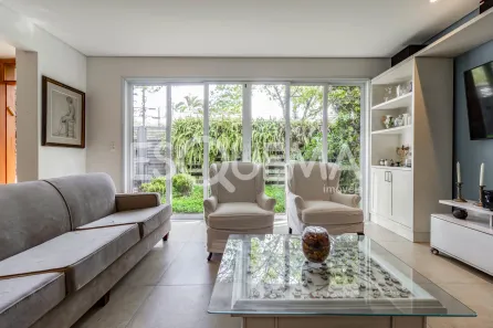 Casa com 3 Quartos à venda, 270m² no Moema, São Paulo