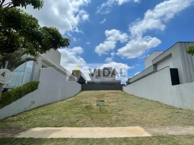 Lote/Terreno à venda, 300m² no Jardim Residencial Chácara Ondina, Sorocaba
