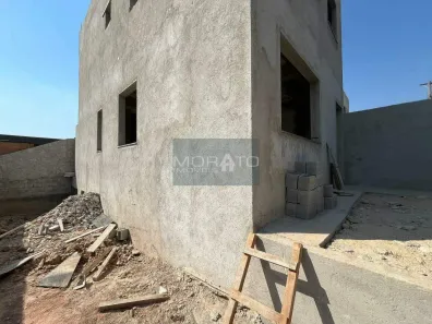 Casa com 3 Quartos à venda, 130m² no Copacabana, Belo Horizonte