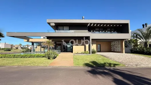 Sobrado com 4 Quartos à venda, 321m² no Atlântida-Sul, Osório