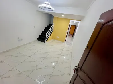 Sobrado com 2 Quartos à venda, 81m² no Caiçara, Praia Grande