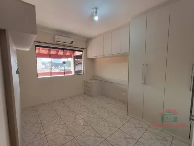 Casa com 3 Quartos para alugar, 151m² no Vila Industrial, Piracicaba