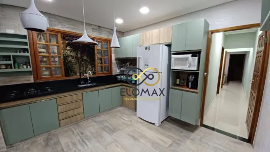 Casa com 3 Quartos à venda, 191m² no Jardim Palmira, Guarulhos