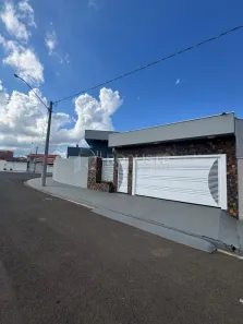 Casa com 3 Quartos à venda, 200m² no Residencial Ouro Verde, Botucatu