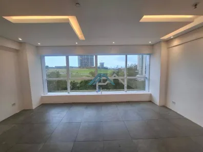 Sala Comercial à venda, 40m² no Green Valley Alphaville, Barueri