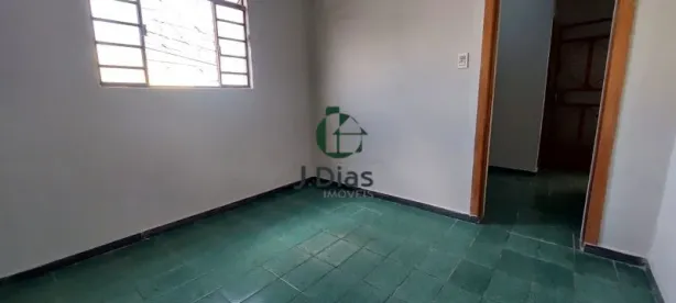 Casa com 1 Quarto para alugar, 30m² no Milionários (Barreiro), Belo Horizonte