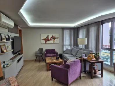 com 3 Quartos à venda, 121m² no Azenha, Porto Alegre