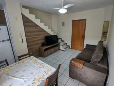 Apartamento com 1 Quarto para alugar, 60m² no Carvoeira, Florianópolis