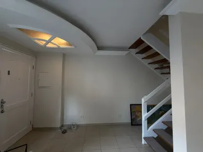 Casa de Condomínio com 3 Quartos à venda, 205m² no Jardim Consórcio, São Paulo