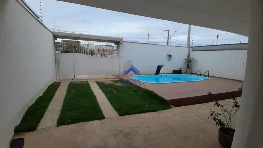 Casa com 4 Quartos à venda, 272m² no Jardim Oásis, Taubaté