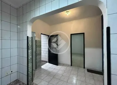 Casa com 2 Quartos à venda, 64m² no Vila Mathias, Santos
